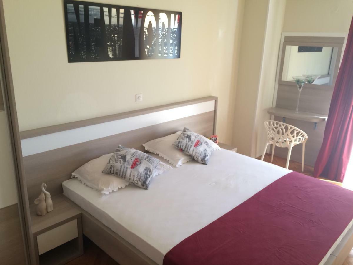 Apartmani Emilio Novalja Room photo