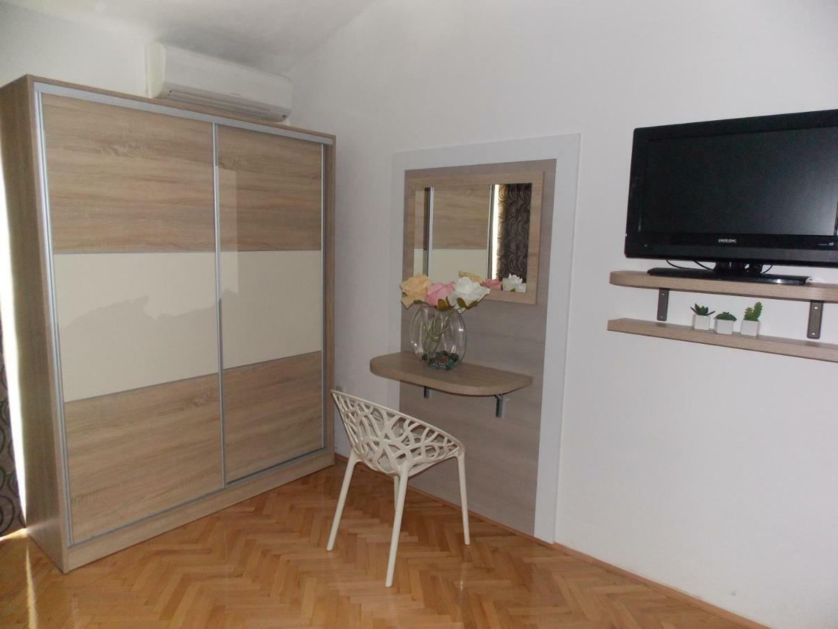 Apartmani Emilio Novalja Room photo
