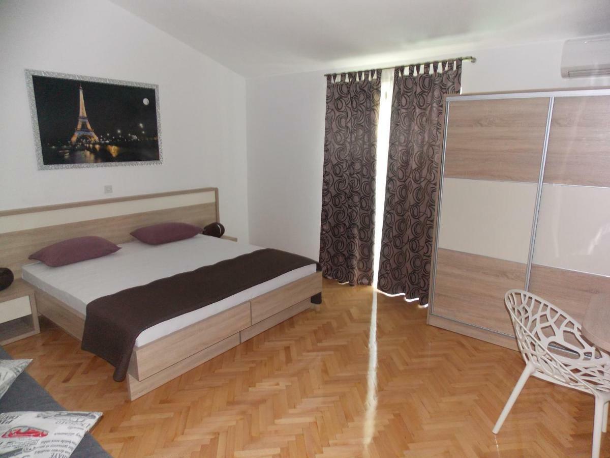 Apartmani Emilio Novalja Room photo
