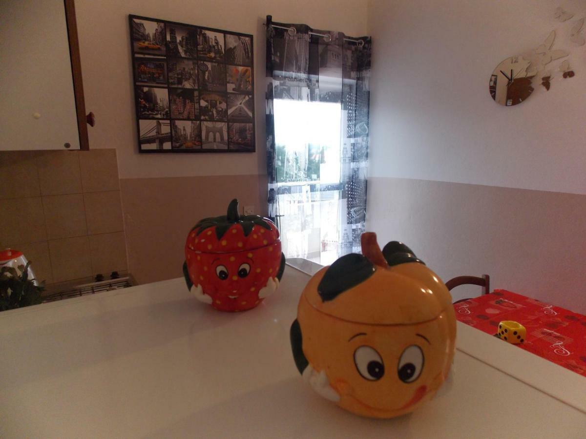 Apartmani Emilio Novalja Room photo
