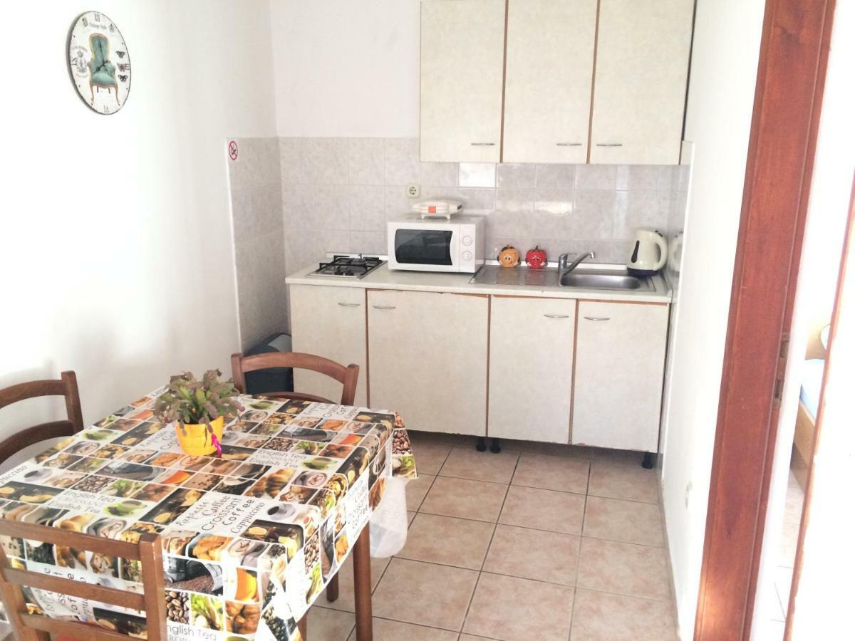 Apartmani Emilio Novalja Room photo